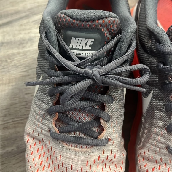 Nike Air Max 2017 849560-007 Gray/Pink/White Running Shoes Sneakers JDJ673 7.5 - Picture 12 of 13